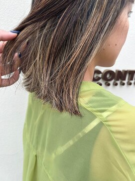 エヌアンドエーコンティ(N&A CONTi) ゆるふわミディ髪質改善 インナーカラー/イヤリングカラー#1