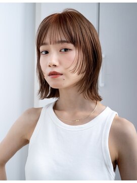 レノラ 本町(LENORA) 20代30代大人かわいいナチュラル暗髪エアーストレートヘア