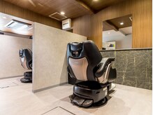 セブンスサンバーバーショップ(7TH SUN BARBERSHOP)