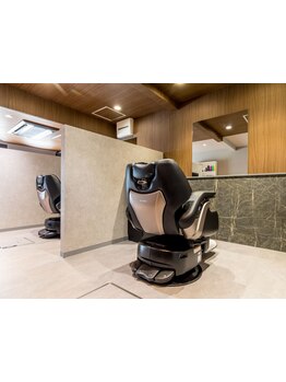 【茨木市駅すぐ】ホテルライクな全席半個室のプライベート空間で、周りを気にせずリラックスして過ごせる◎