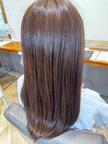 ユーシャンボール(U-CHAMBORD) 艶髪ストレート【寝屋川/髪質改善/白髪ぼかし】