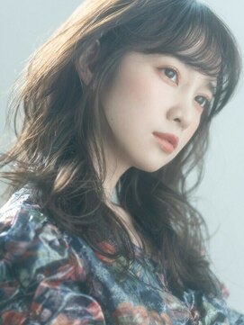 エミュ 表参道 青山(emu) 【emu井上信洋】大人女子のフェミニンウェーブロング【エミュ】