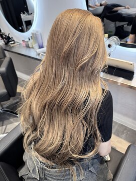 ホープ(hope) ミルクティーベージュ/ブリーチ/大阪梅田