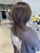 シェノン 赤羽店(CHAINON) ハイレイヤーウルフセミロングインナーカラーグレージュシルバー