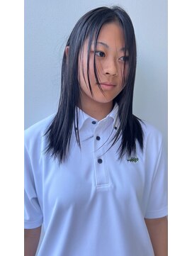 Folk Lore【フォークロア】己斐店 伸ばしかけ前髪もレイヤースタイルで中途半端感ゼロ！！！