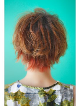 ブーケ(BOUQUET) エッジショート・個性的・簡単スタイリング