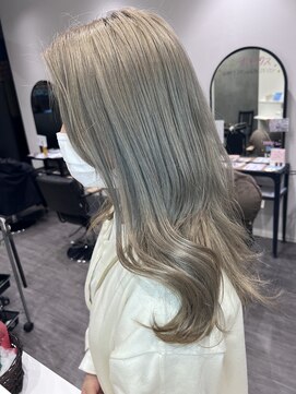 ココット 京橋店(cocotte) ホワイトベージュ