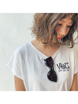 ロウバイレボ 柏(lou by revo) ショートボブ/ミニボブ/マッシュ/切りっぱなし/柏駅