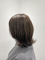 ゴウトゥデイ 岡山店(GO TODAY)&nbsp;白髪ぼかしハイライト×外はねロブ【金川】