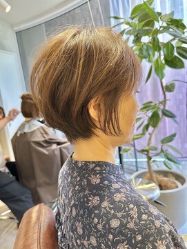 ナンバー 博多(Number) ショート／ボブ/韓国風／ハイライト