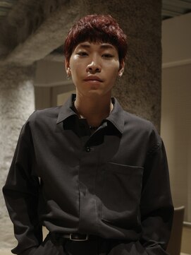 ネロ ヘアサロン ネイビー 渋谷(NERO HAIRSALON NAVY) 【ヤベハルカ】ベリーショート ブリーチなし レッドカラー