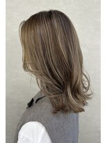 フンヌフンヌ セカンド インパクト(funnufunnu 2nd IMPACT)&nbsp;馴染ませベージュハイライト　【北戸田】