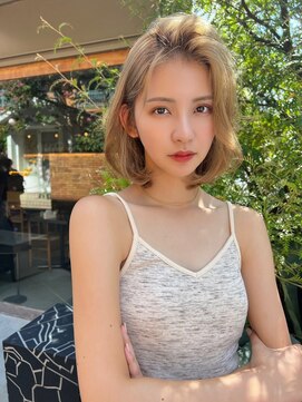 マイルス(MILES) 【MILES】色っぽかき上げバングxアッシュブロンド