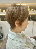シナモンベージュ×ショートボブ
