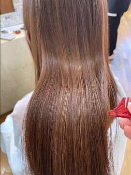 イーストハムヘッドショップ(EAST HAM head shop) なめらかなツヤ髪ストレート髪質改善