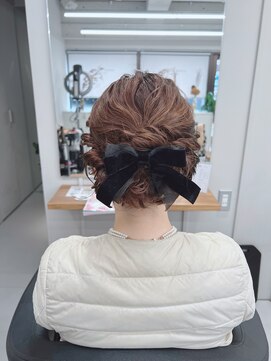 バルベストーキョーサウス(BARBES TOKYO SOUTH) ショートボブのアップスタイル【清板】