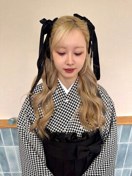 アルファバイオリカ(ALPHA by ORIKA) ハイトーンに黒リボンが映えます!ハーフツインアレンジ