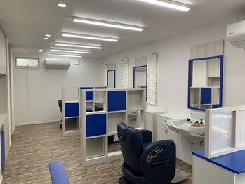 オムユニック(HOMME UNIQE)の写真/【浜松/天竜川/理容室】一人ひとりの髪の悩みに寄り添い、共に解決する*あなたの“なりたい”を叶える空間