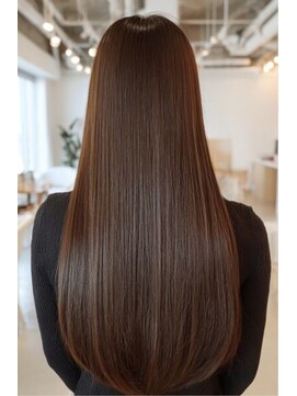 レリーノーブル 西宮北口(RelyNoble) ツヤ感ミディアム×髪質改善で華やか大人ヘア[西宮北口]