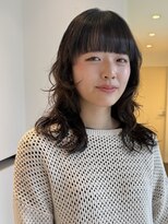 ビファインクーアヴェダ(Be fine coo AVEDA)&nbsp;ぱっつん前髪　ゆるふわミディアムパーマ/
