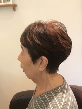 フォーリーフクローバー(four leaf clover) マッシュ感を残したショートスタイル