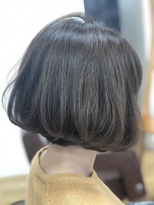 季節毎のヘアケアなら【alpha】にお任せください。貴方の髪の状態に合わせてメニューをご提案致します♪