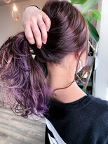オンリエド ヘアデザイン(ONLIed Hair Design) 【ONLIed】バイオレットインナーカラーのピンクグレージュミディ