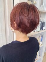 キャアリー(Caary)&nbsp;福山市美容室Caaryショート、フレッシュピンクカラー☆