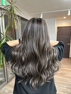 ヴィフ 大船(VIF) デザインカラー/こなれハイトーン/プレミアムカラー大船//大船駅