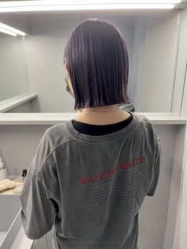 キュー(que) パープルグレージュ