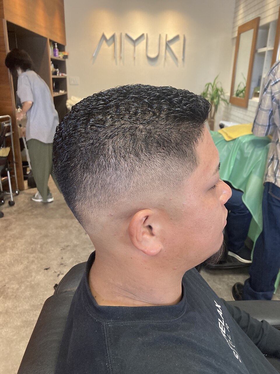 パンチパーマ：L186866512｜美友来のヘアスタイル｜ホットペッパー