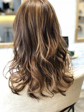 アカラヘアーカウイ(AKALA HAIR kaui) 大人可愛いロング