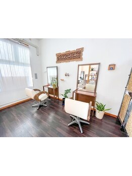 【少人数制のプライベートサロン】お客様の「似合う」「伝わる」「なりたい」が叶うサロンです★