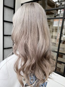 チルアウト 塚口本町店(chill out) ハイトーンブリーチカラー/20代/30代/40代/50代/60代