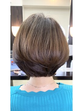松本平太郎美容室 大宮店 イノアカラー×グラデーションボブ/30代40代50代60代