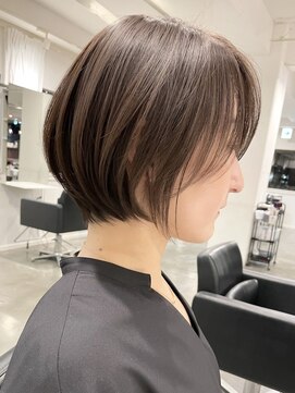 テクネ 天神大名(techne) 天神大名今泉ショートヘア顔周りレイヤーボブくびれショートボブ