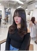 ミディアムレイヤー ダークグレージュ 小顔前髪 レイヤーカット