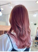 大人可愛いブリーチピンクベージュ裾カラーグラデーションツヤ髪