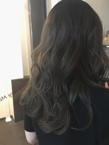 アゴーグ(agog) 【外国人風】autumn グレージュ