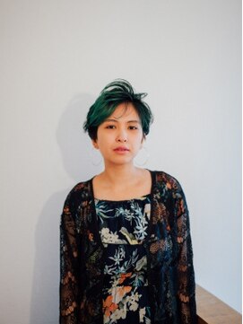 アミ 八王子(amie) かきあげ個性的クールショート