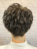 銀座マツナガ 新宿野村ビル店&nbsp;アップバングツーブロック刈り上げ