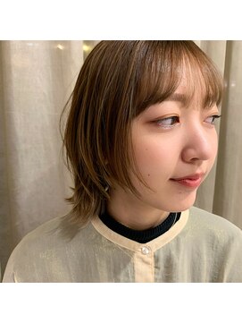 パール(PEAR+L) ハイライトアッシュボブ