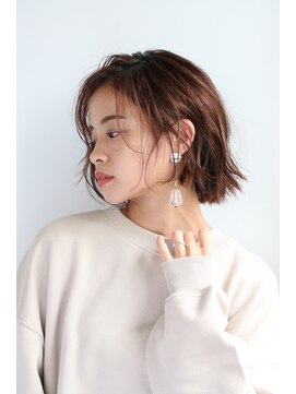 テラス 茨木(Terrace) 小顔カットオリーブカラーくすみカラー切りっぱなし20代30代40代