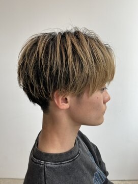 ライラ(Lyla) guest hairレイヤーセンターパート