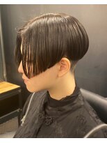 ビンゴ(BINGO)&nbsp;1233黒髪アッシュブラック束間韓国ヘア刈り上げマッシュボブ