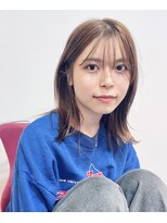 ヴィス ベリー店 軽やか外ハネレイヤースタイル【長尾克則】