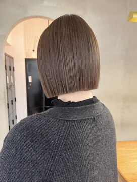 ローレン(LOREN) ミルクティーベージュぷつっとボブケアブリーチ 梅田