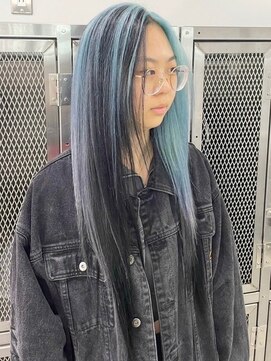 ウィコ 新宿(WICO) アイスブルー[新宿駅/こなれミディ/ウェーブパーマ]