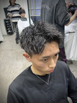 ドットファースト 町田店(dot. 1st) ツイストショート/メンズサロン/メンズパーマ/町田駅/町田