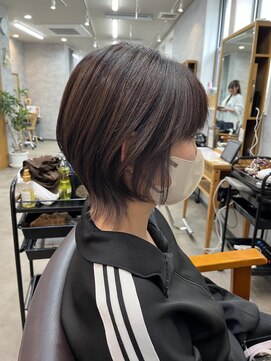 ヴィサージュ クラール(VISAGE klar) 大人世代のショートウルフ